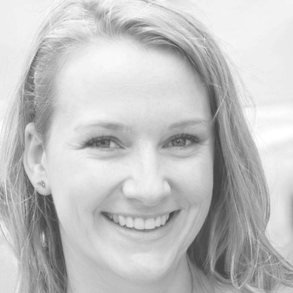 Sarah Müller - Leitende Marktanalystin